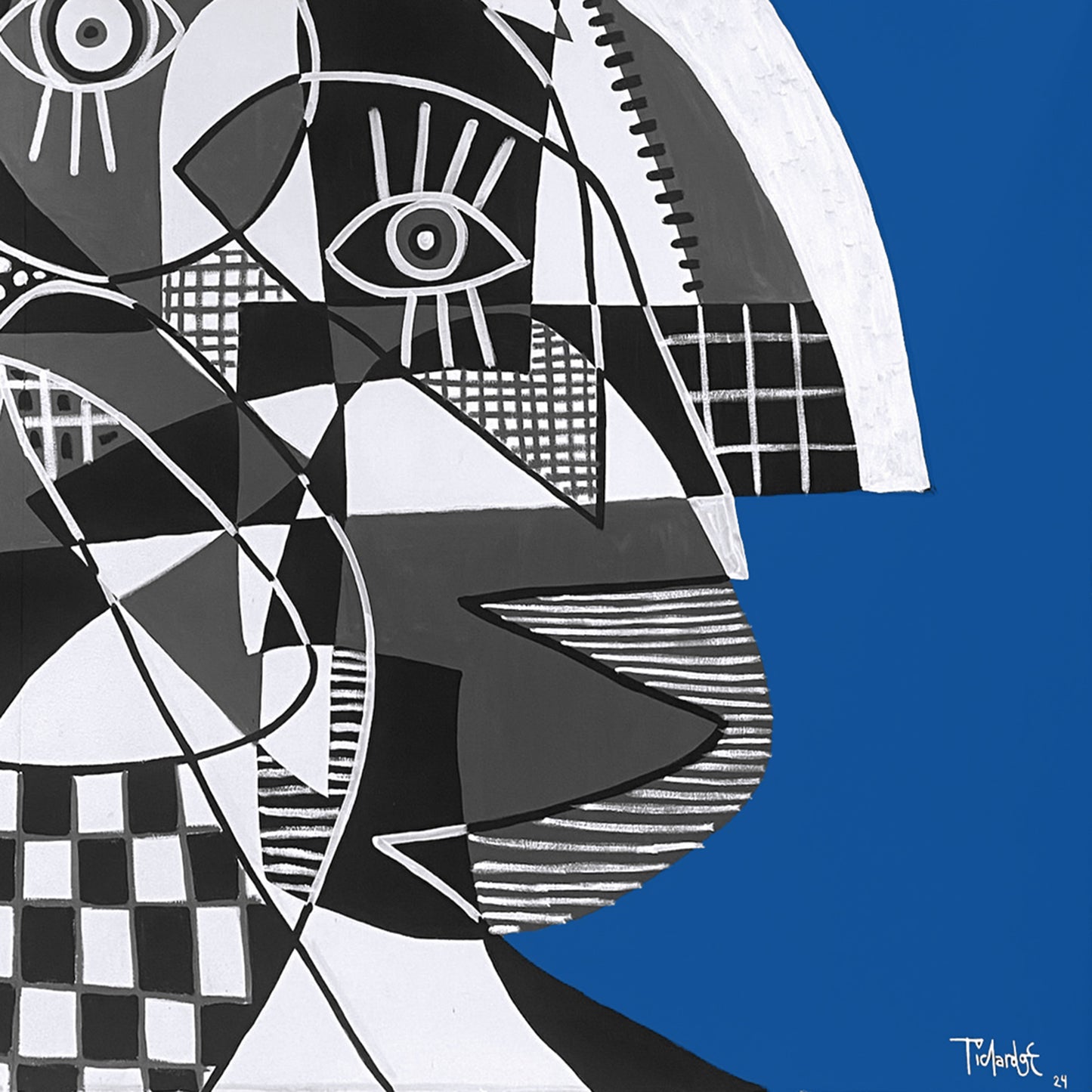 Retrato gris en fondo azul