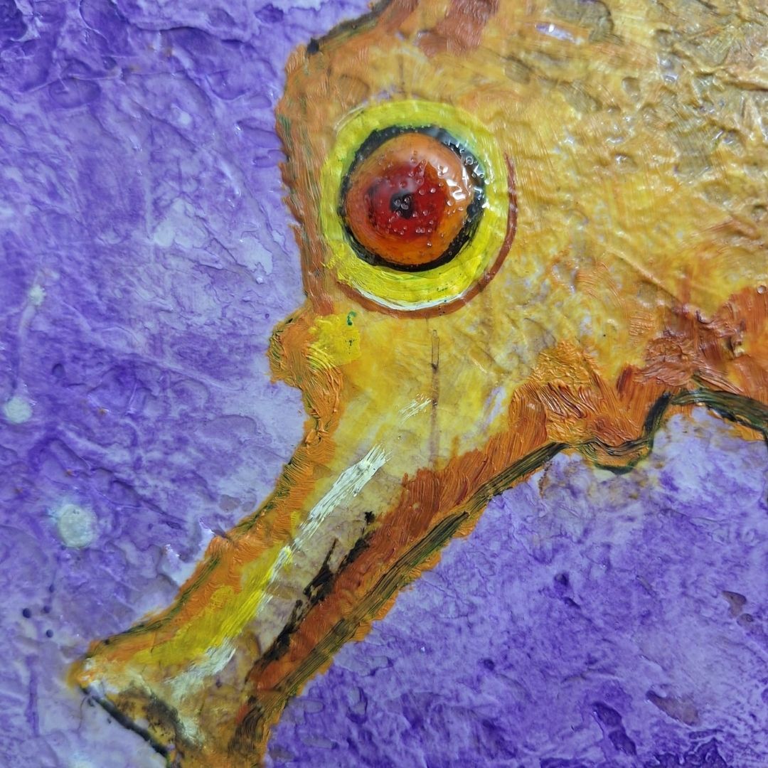 SEA HOURSES IN PURPLE