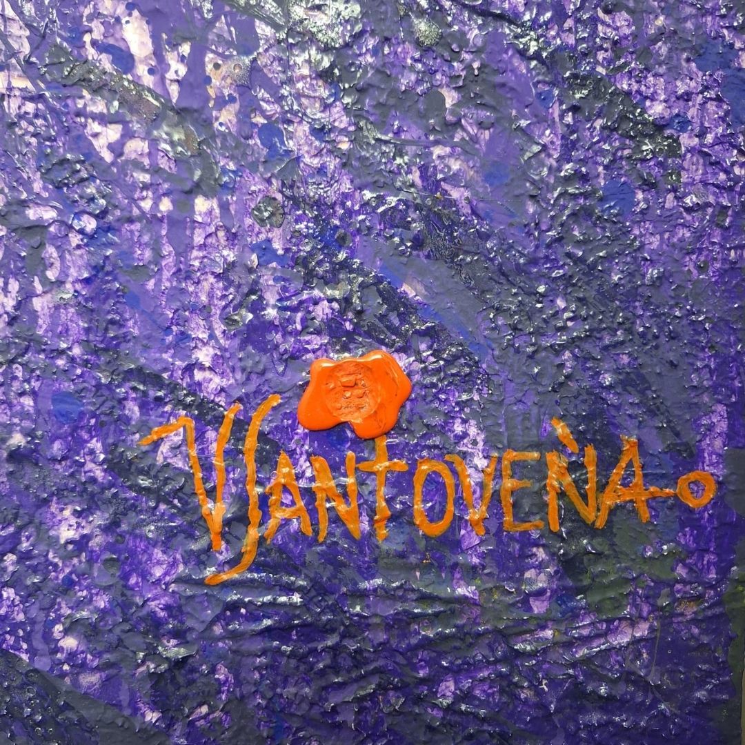 SEA HOURSES IN PURPLE