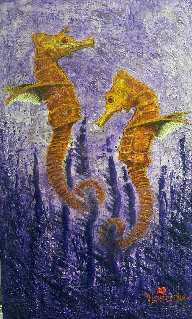 SEA HOURSES IN PURPLE