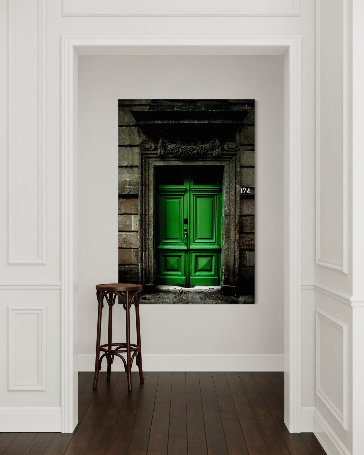 GREEN DOOR