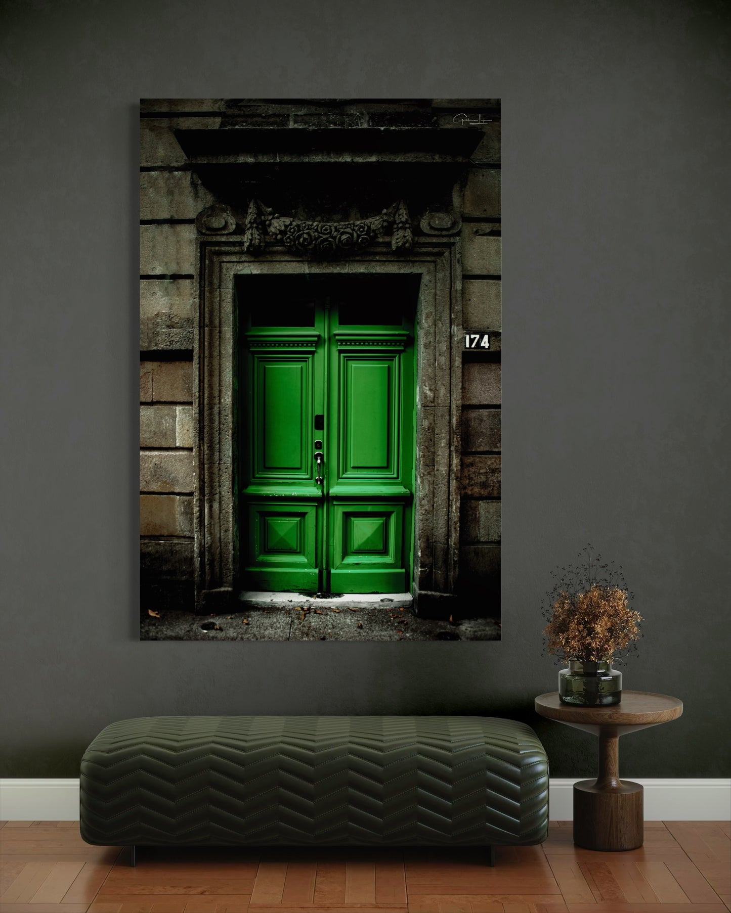 GREEN DOOR