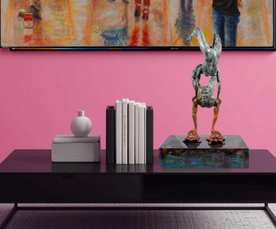 Escultura moderna / Bronce / Madera - Tortugas hasta el fondo, coordenadas: 1.618033...?