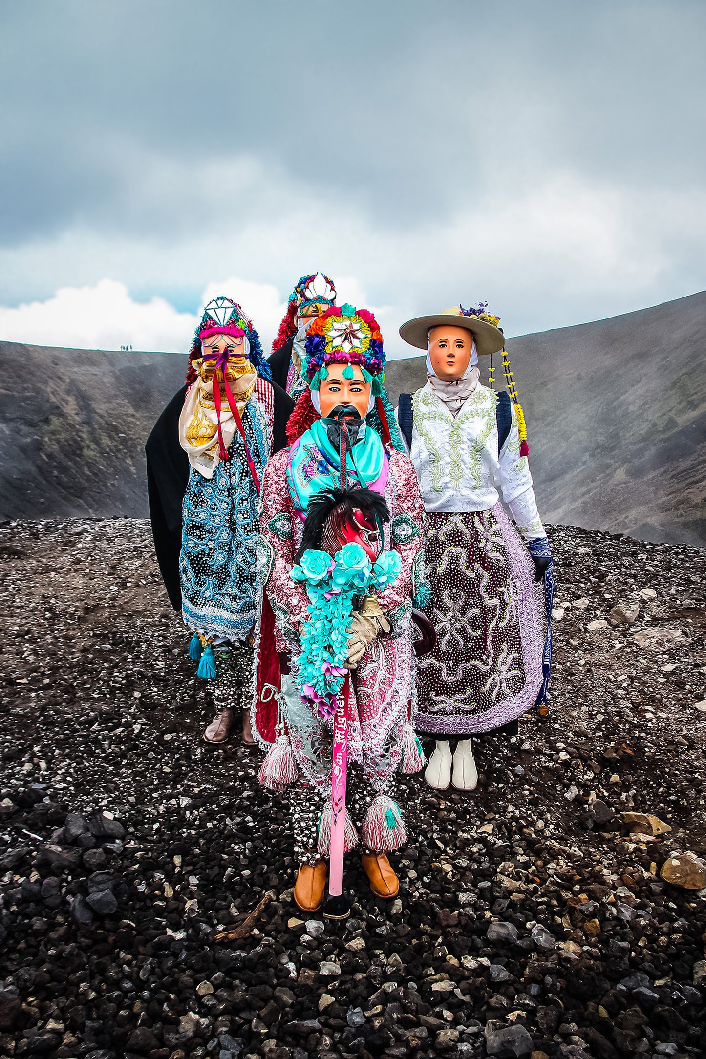 Kúrpites sobre la naturaleza del volcán Paricutín, Michoacán.
