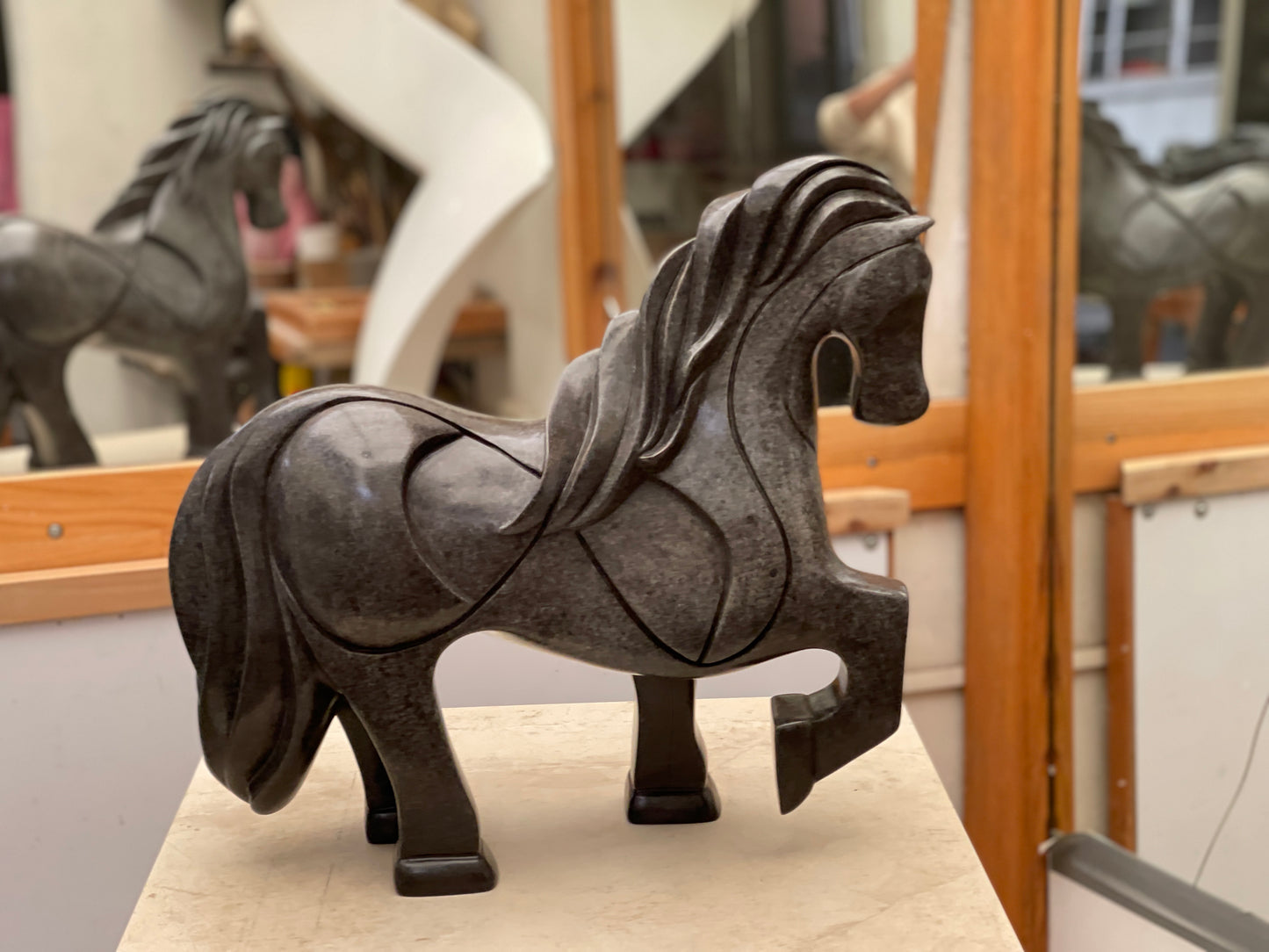 EQUUS
