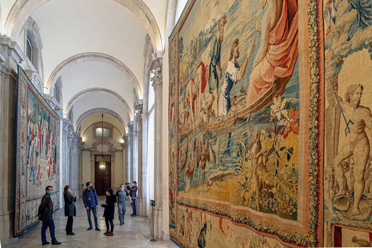 Patrimonio saca de los almacenes del Palacio Real los tapices de Rafael