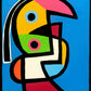 Personaje en fondo celeste