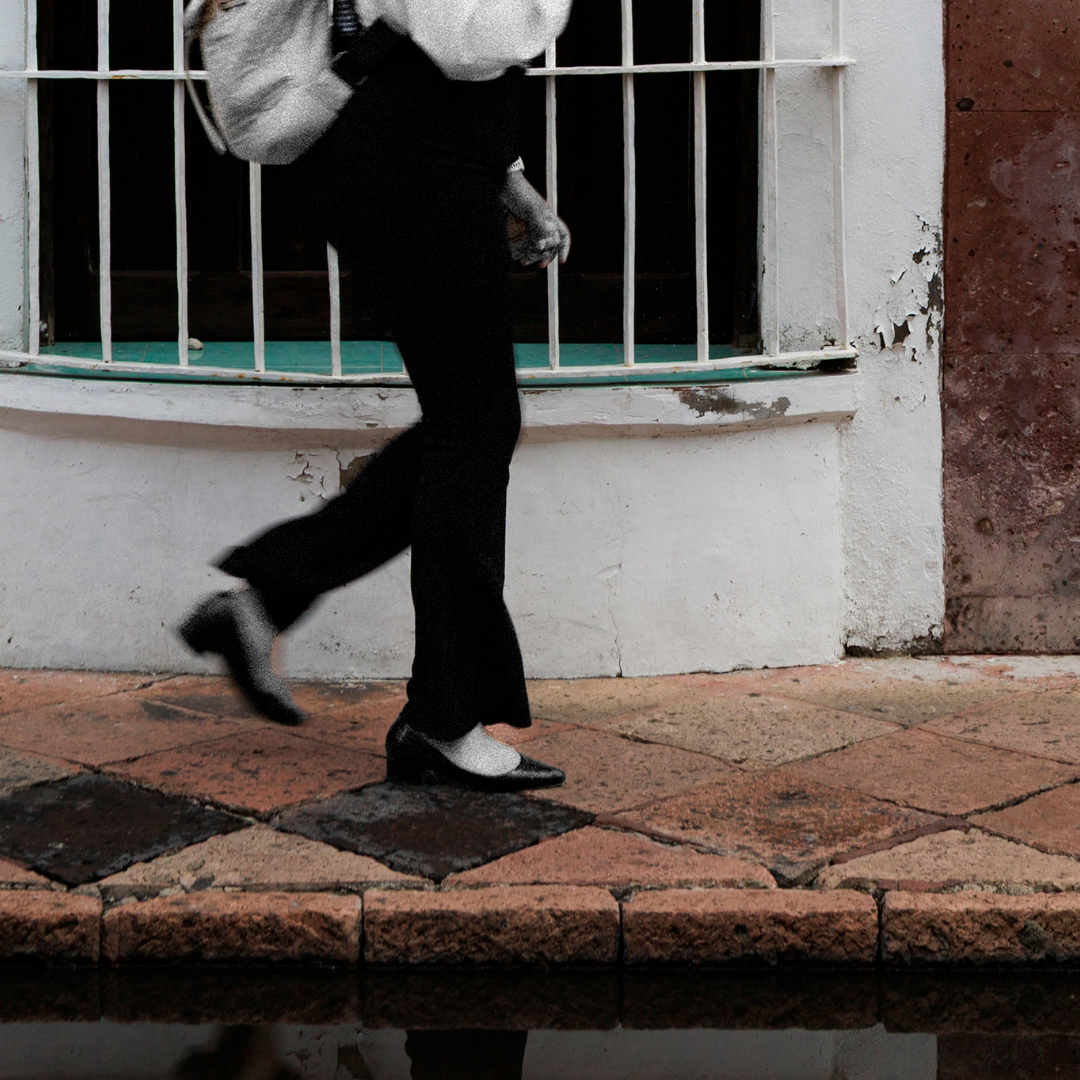 Fotografía decorativa - Chica con sombrilla