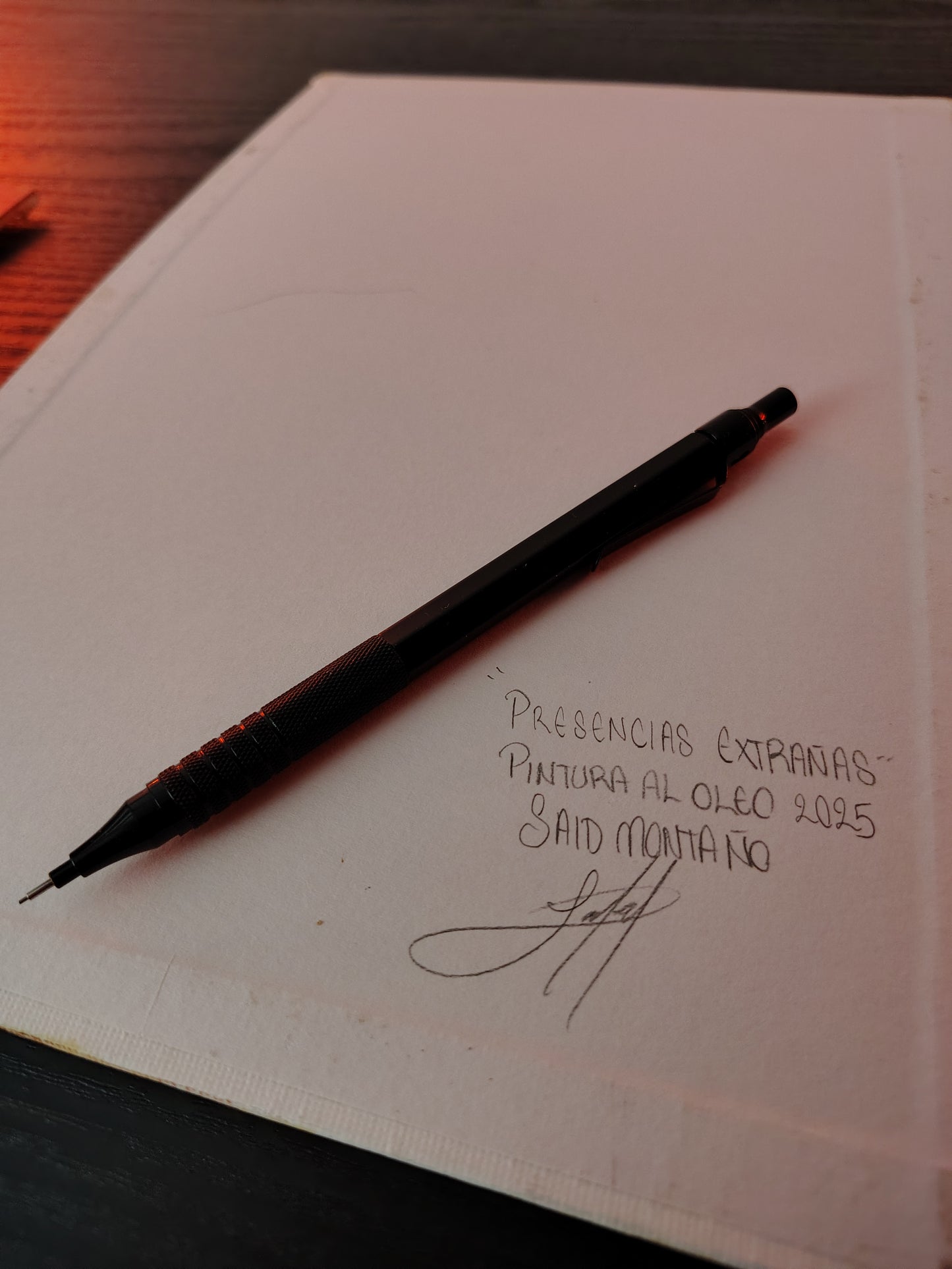 Presencias extrañas VIII