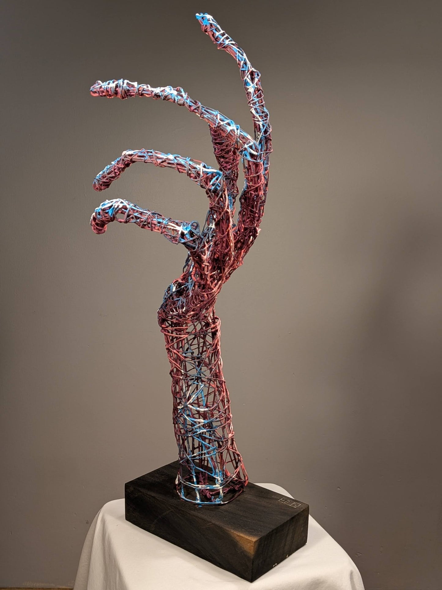 Escultura de alambre - Dualidad