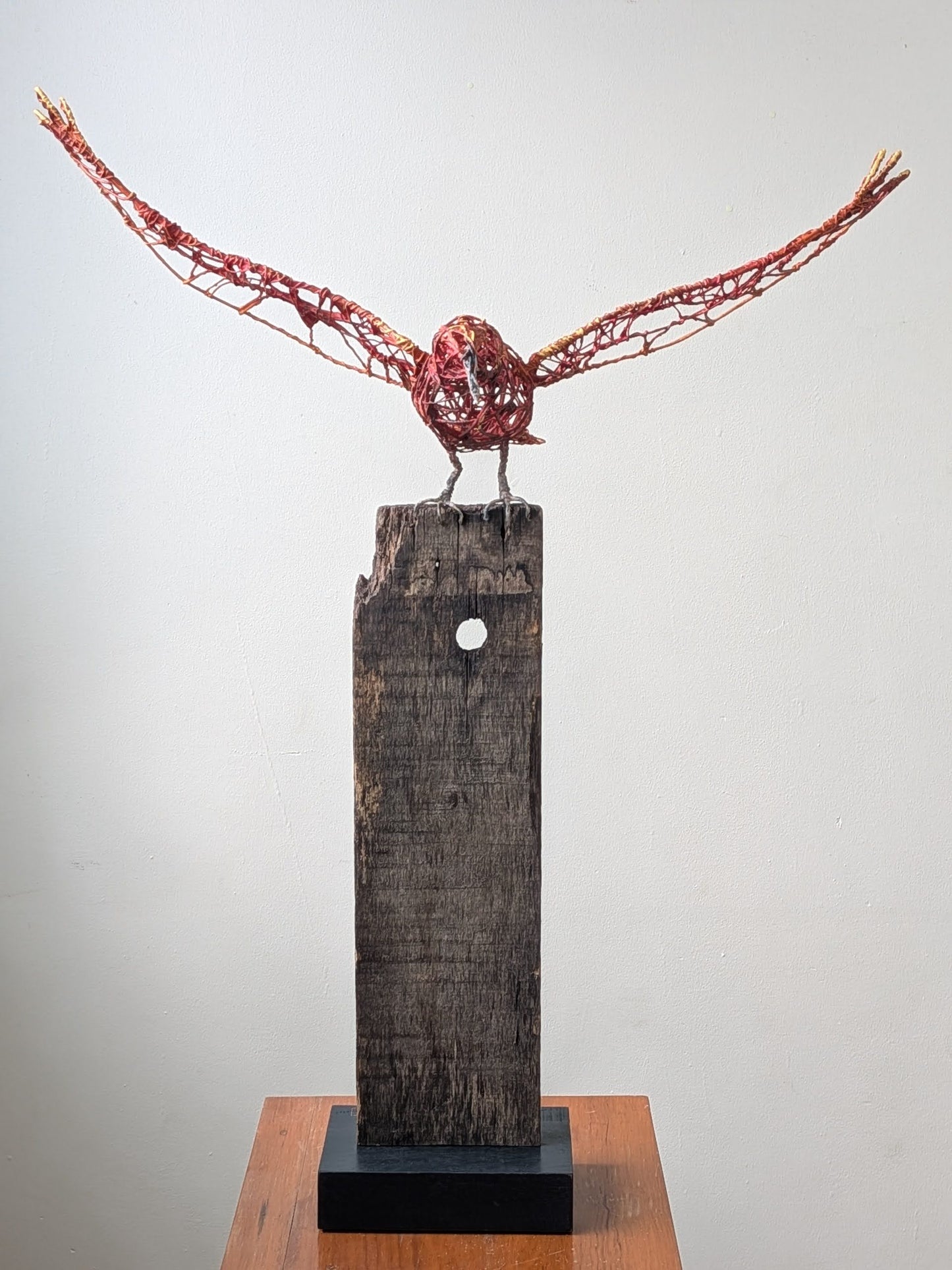 Escultura de alambre - Vuelo de otoño