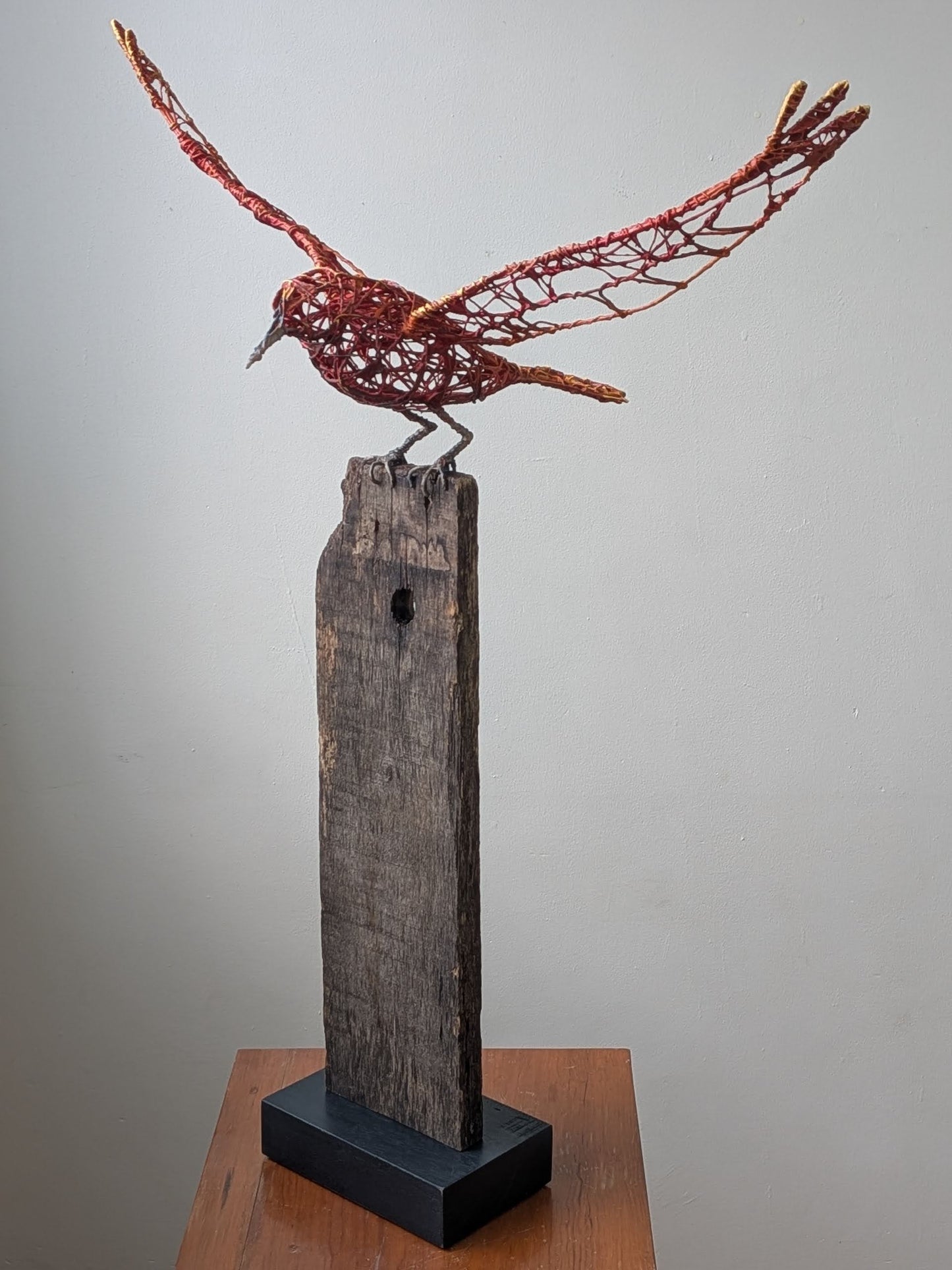 Escultura de alambre - Vuelo de otoño