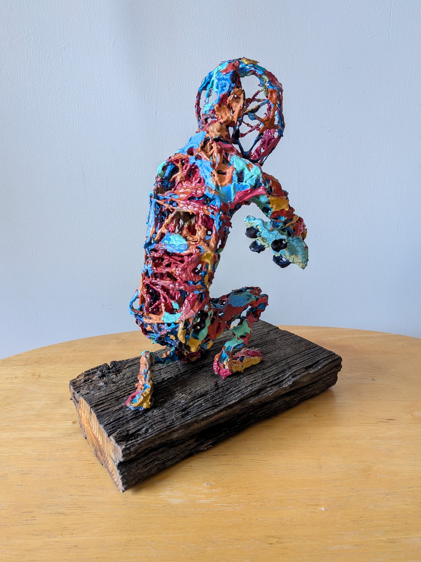 Escultura de alambre - ASOMBRO, Registro 02