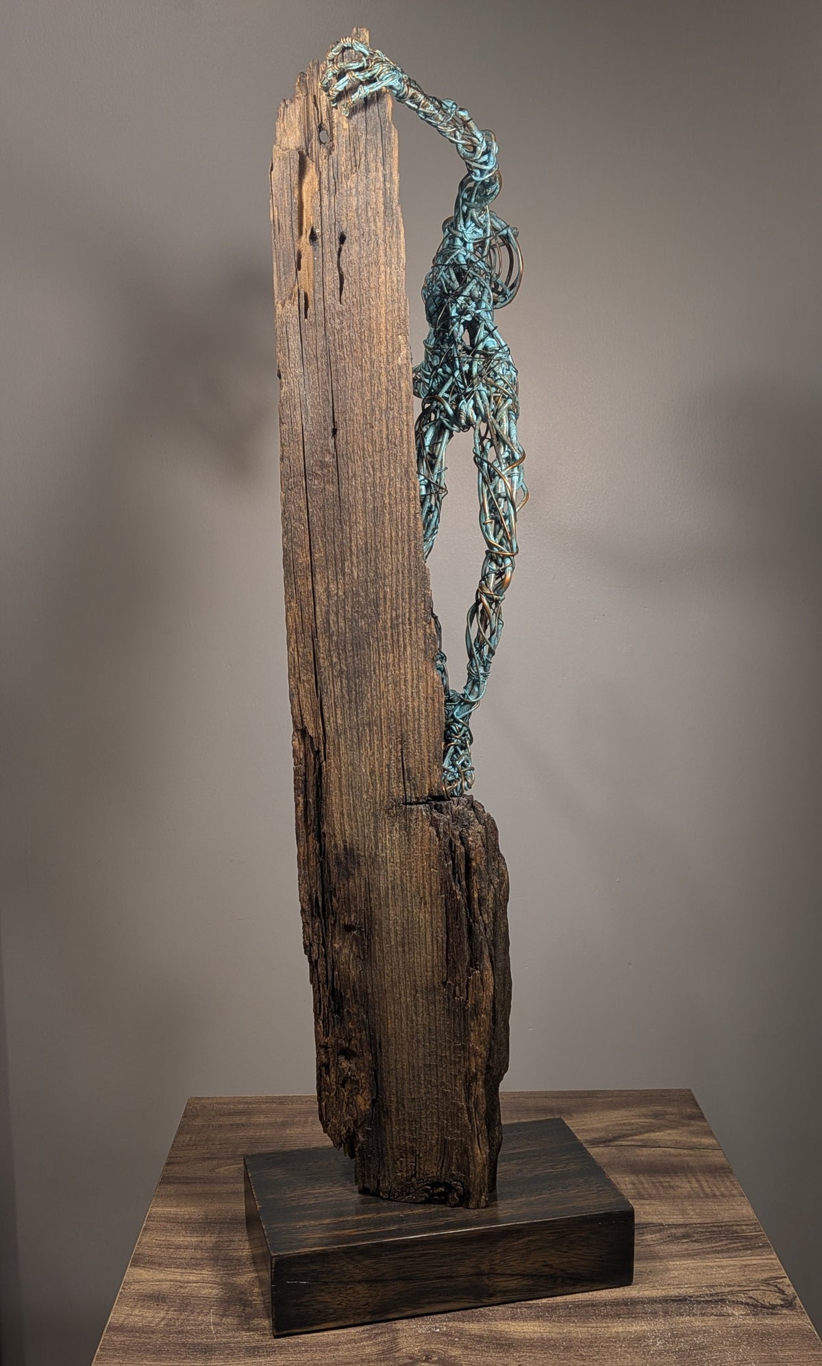 Escultura de cobre - Más allá de la cima