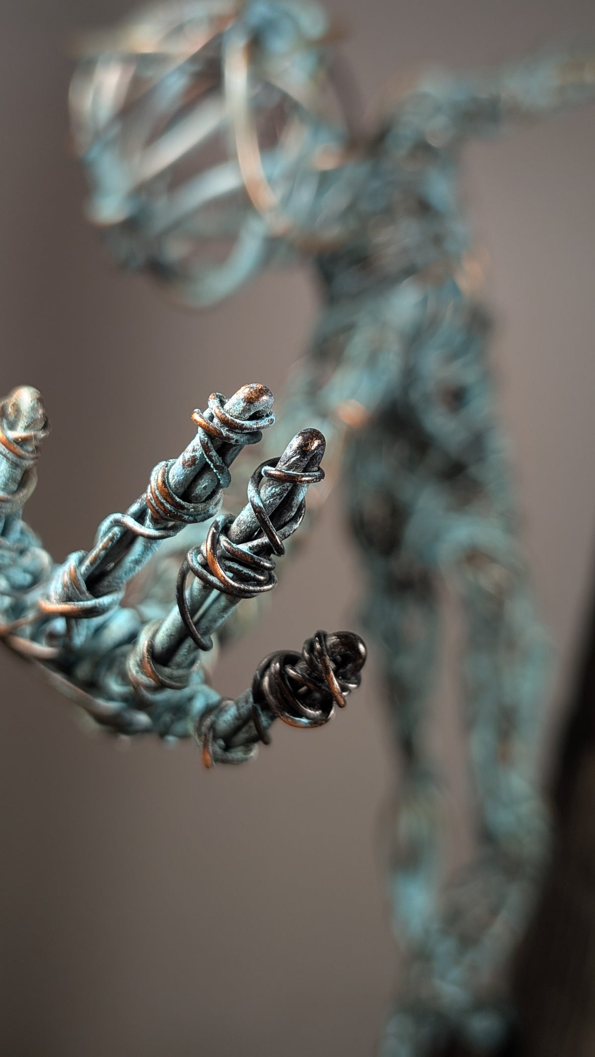 Escultura de cobre - Más allá de la cima