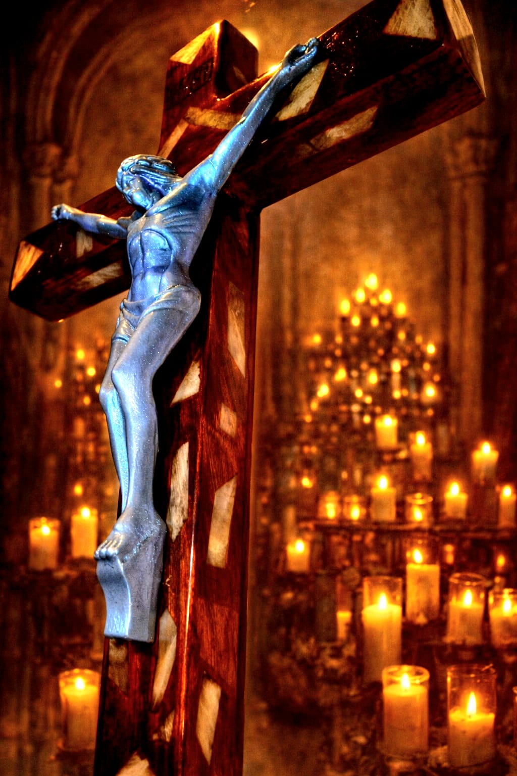 Crusifijo de Piedra Lunar