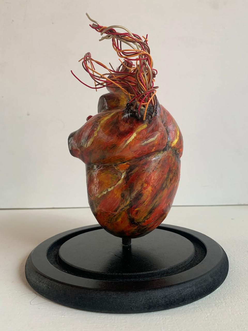 Escultura decorativa - Corazón ardiente