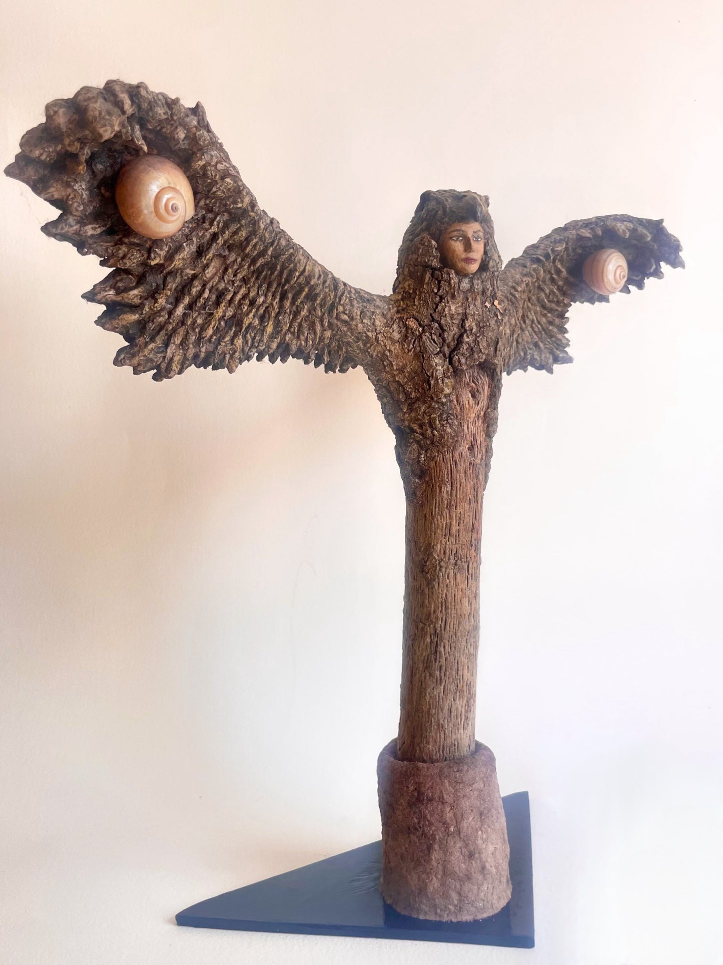 Labrys “Mujer Águila”